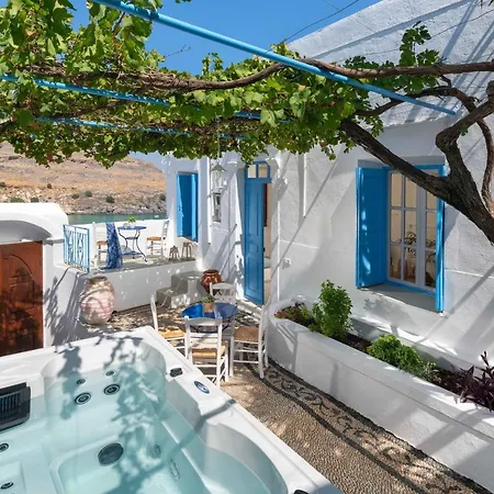 Boutique Lindos (Rhodes)